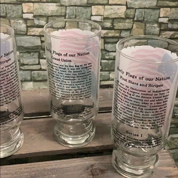 American history glasses set of 4 - Picture 5 of 5